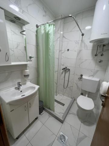 Dmd Apartmani Budva Buitenkant foto