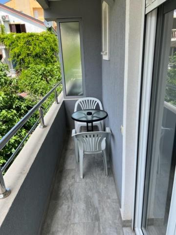 Dmd Apartmani Budva Buitenkant foto